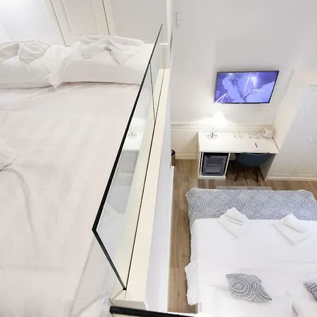 Roko Luxury 1